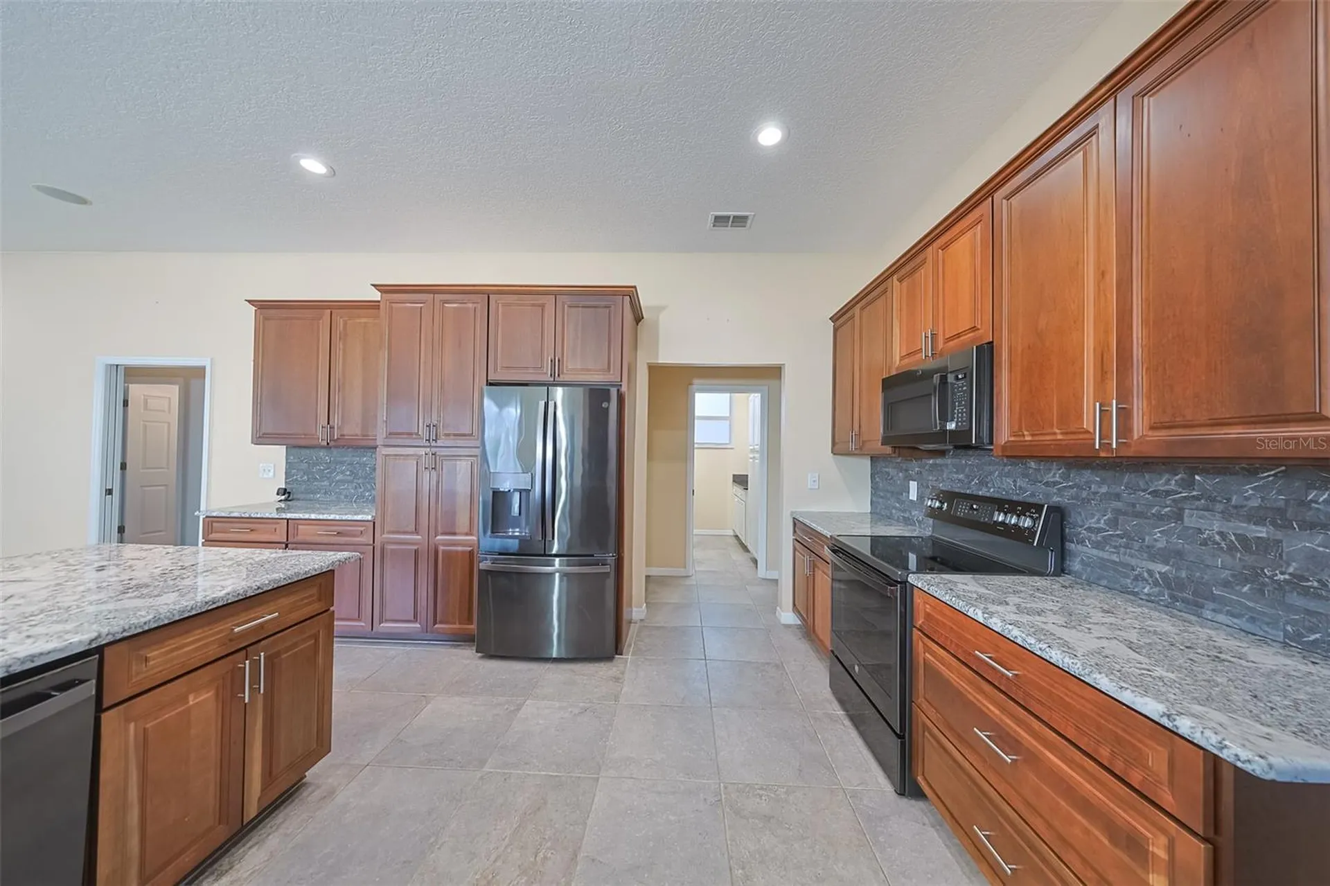 2320 Platinum Drive Sun City Center FL 33573