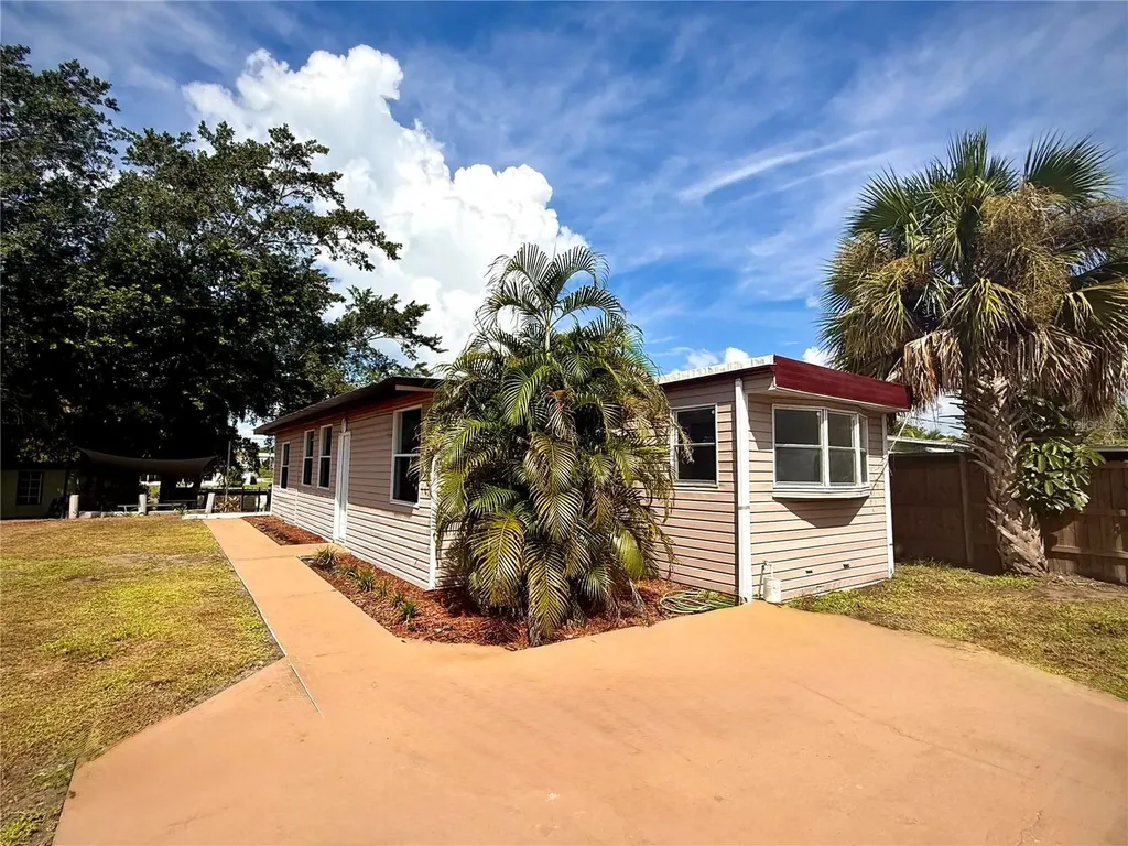 3603 SE 35th Avenue Okeechobee FL 34974
