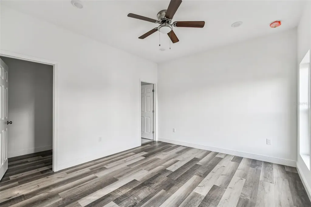 2313 E Columbus Drive Tampa FL 33605