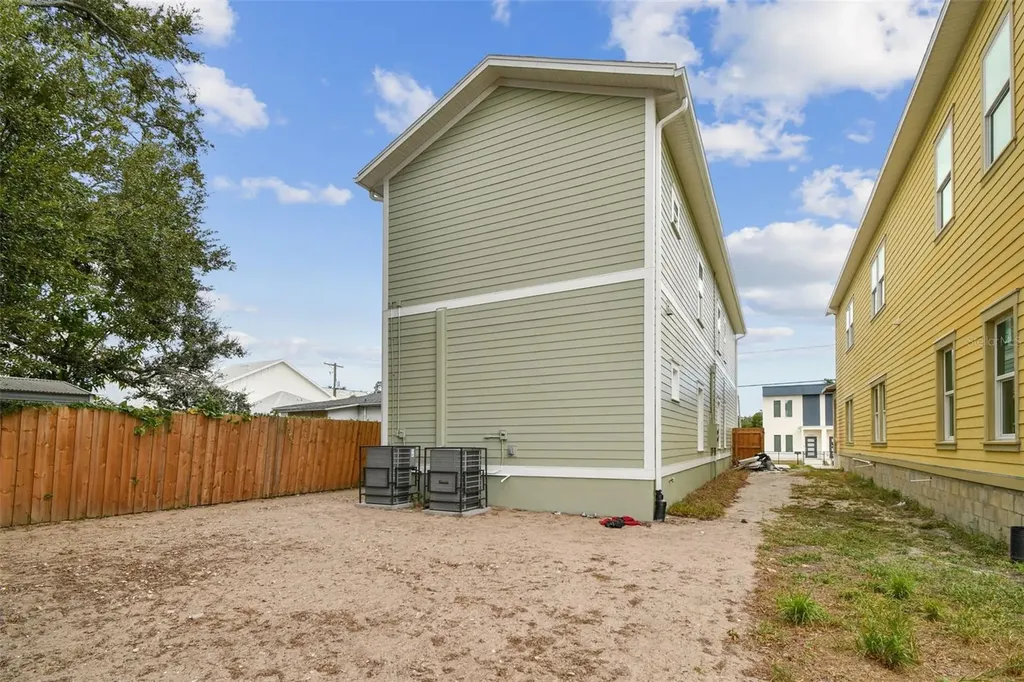 2313 E Columbus Drive Tampa FL 33605