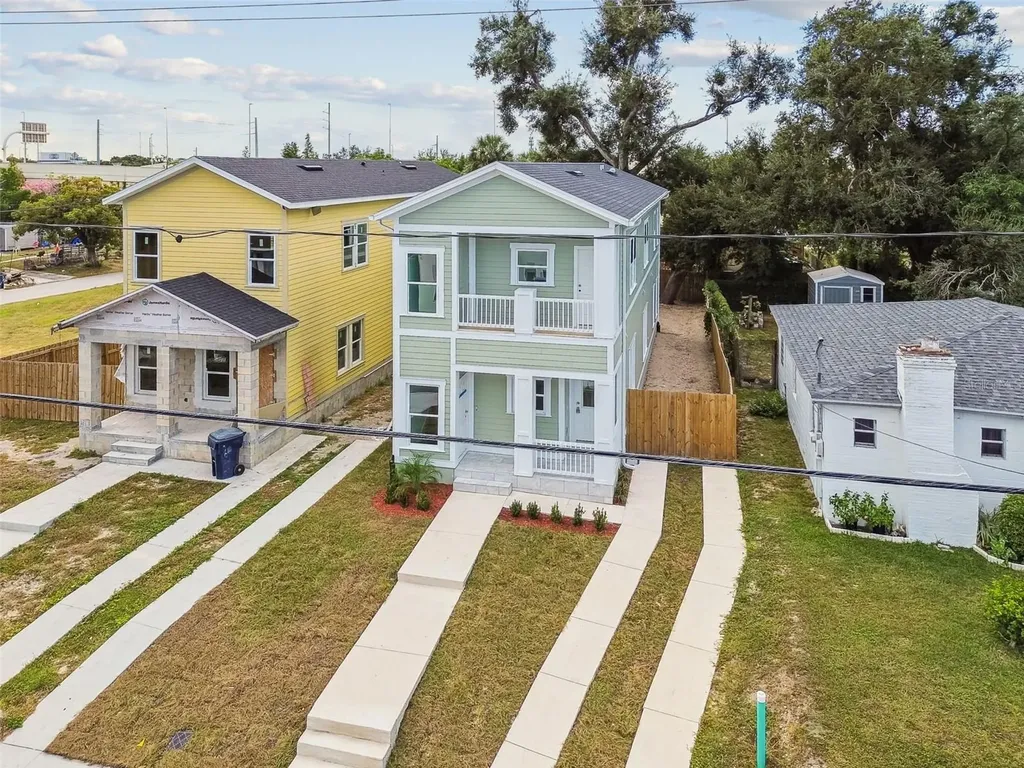 2313 E Columbus Drive Tampa FL 33605