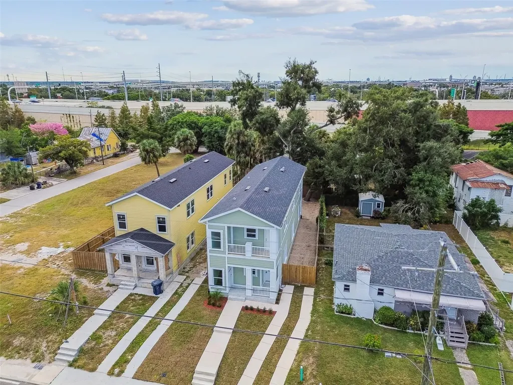 2313 E Columbus Drive Tampa FL 33605