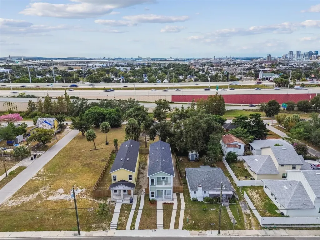 2313 E Columbus Drive Tampa FL 33605