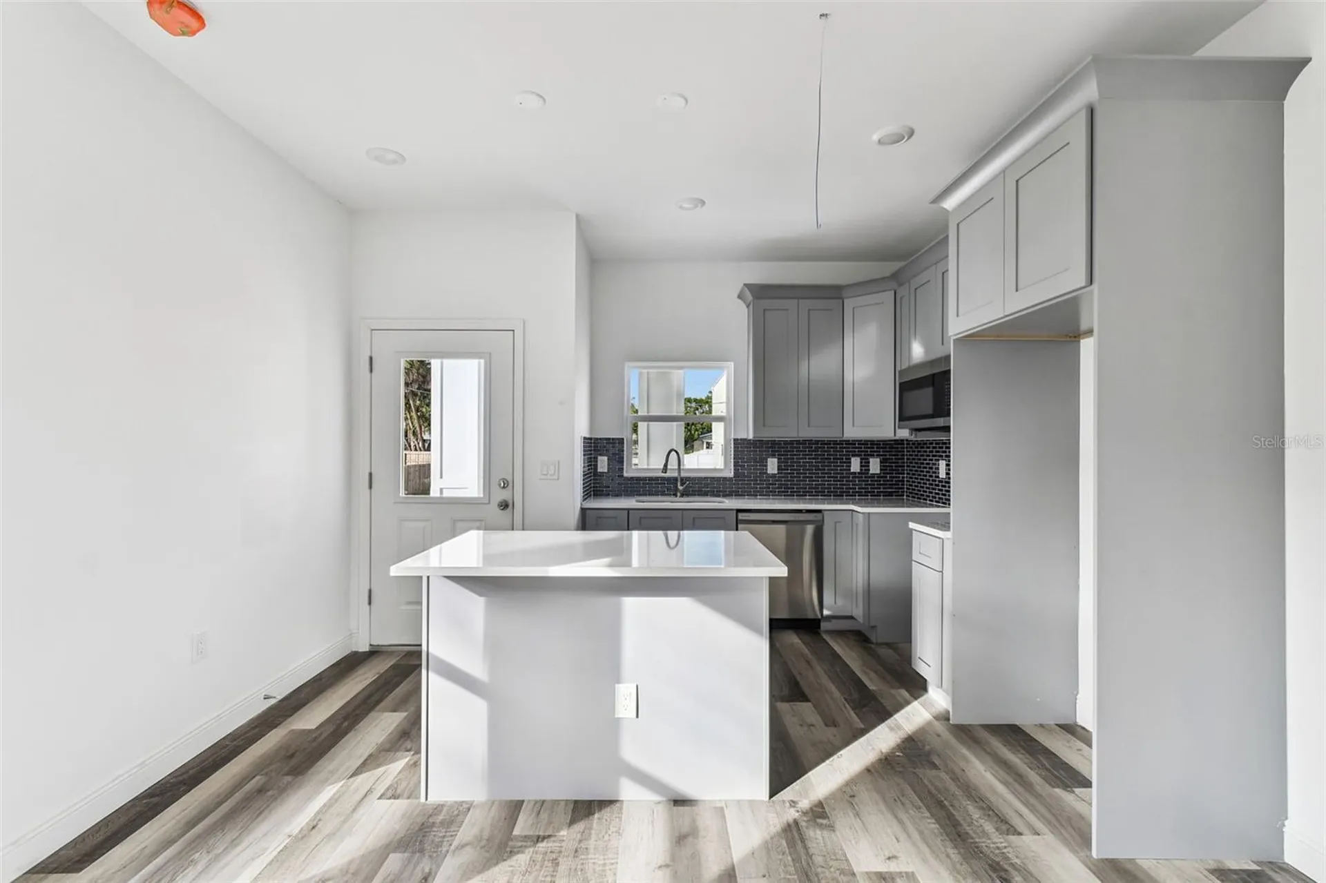 2313 E Columbus Drive Tampa FL 33605
