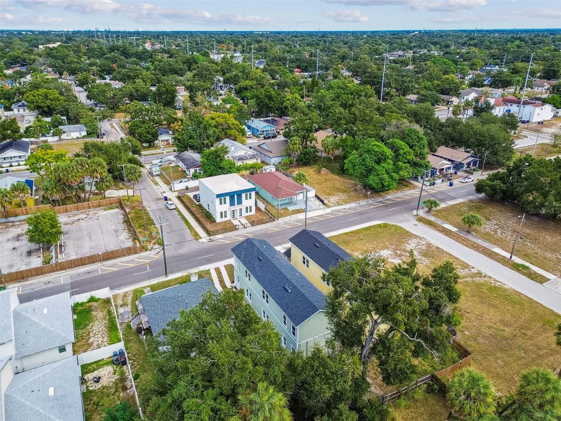 2313 E Columbus Drive Tampa FL 33605