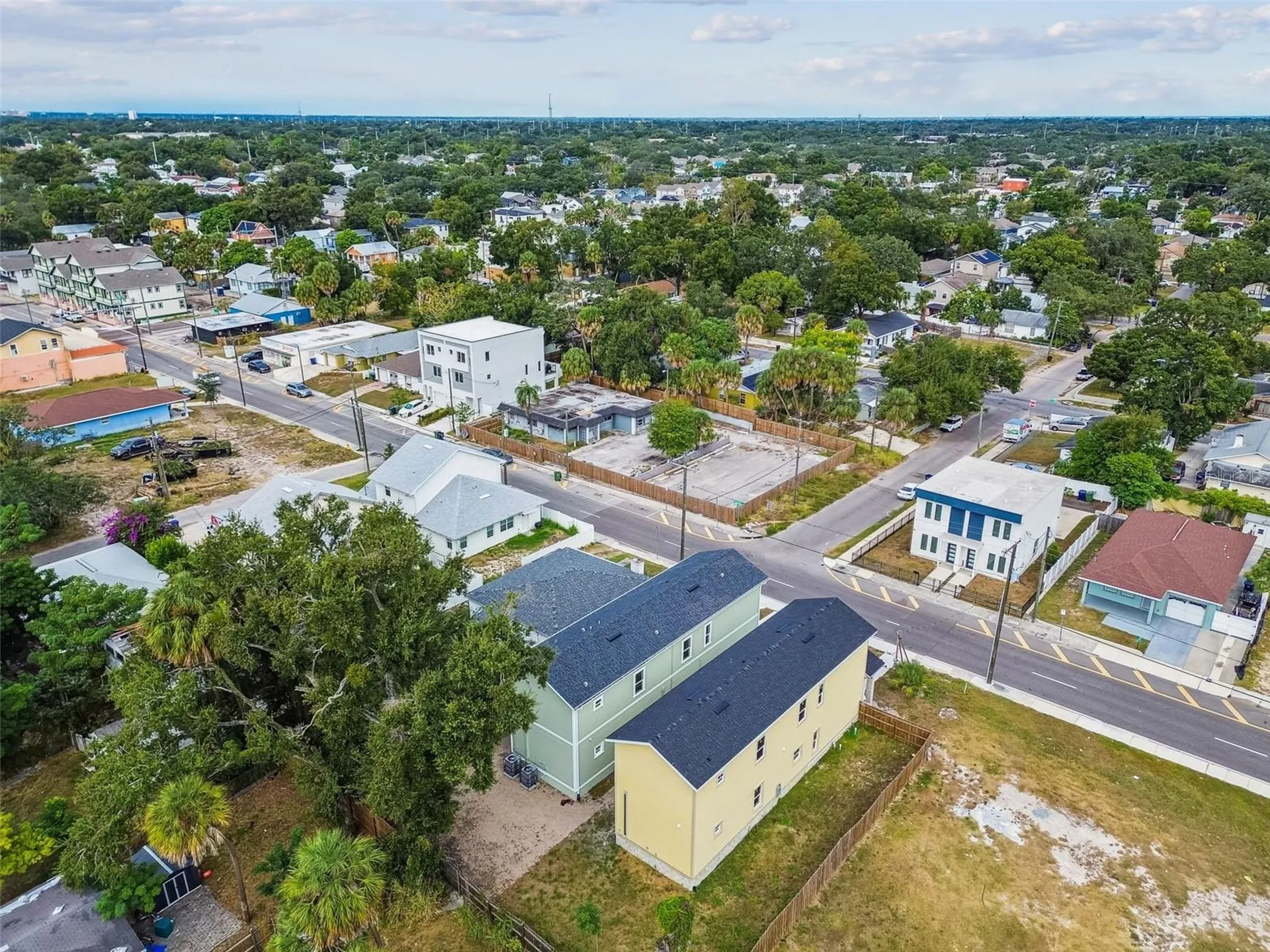 2313 E Columbus Drive Tampa FL 33605