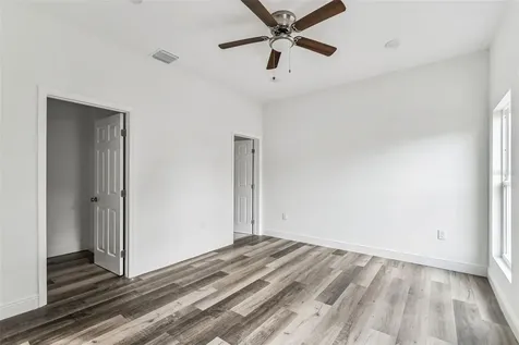 2313 E Columbus Drive Tampa FL 33605
