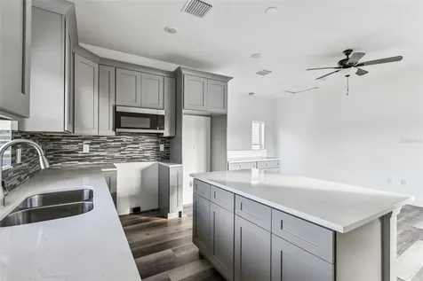 2313 E Columbus Drive Tampa FL 33605
