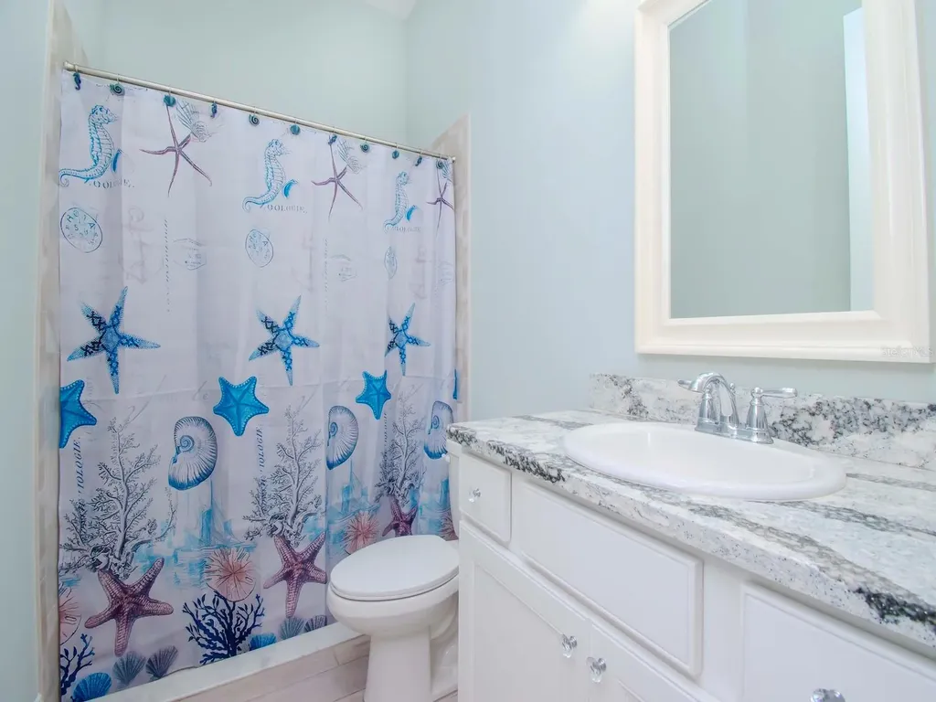 717 Manns Harbor Drive Apollo Beach FL 33572