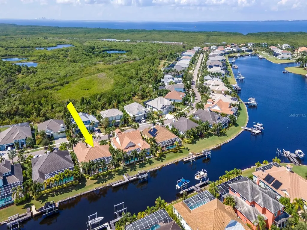 717 Manns Harbor Drive Apollo Beach FL 33572