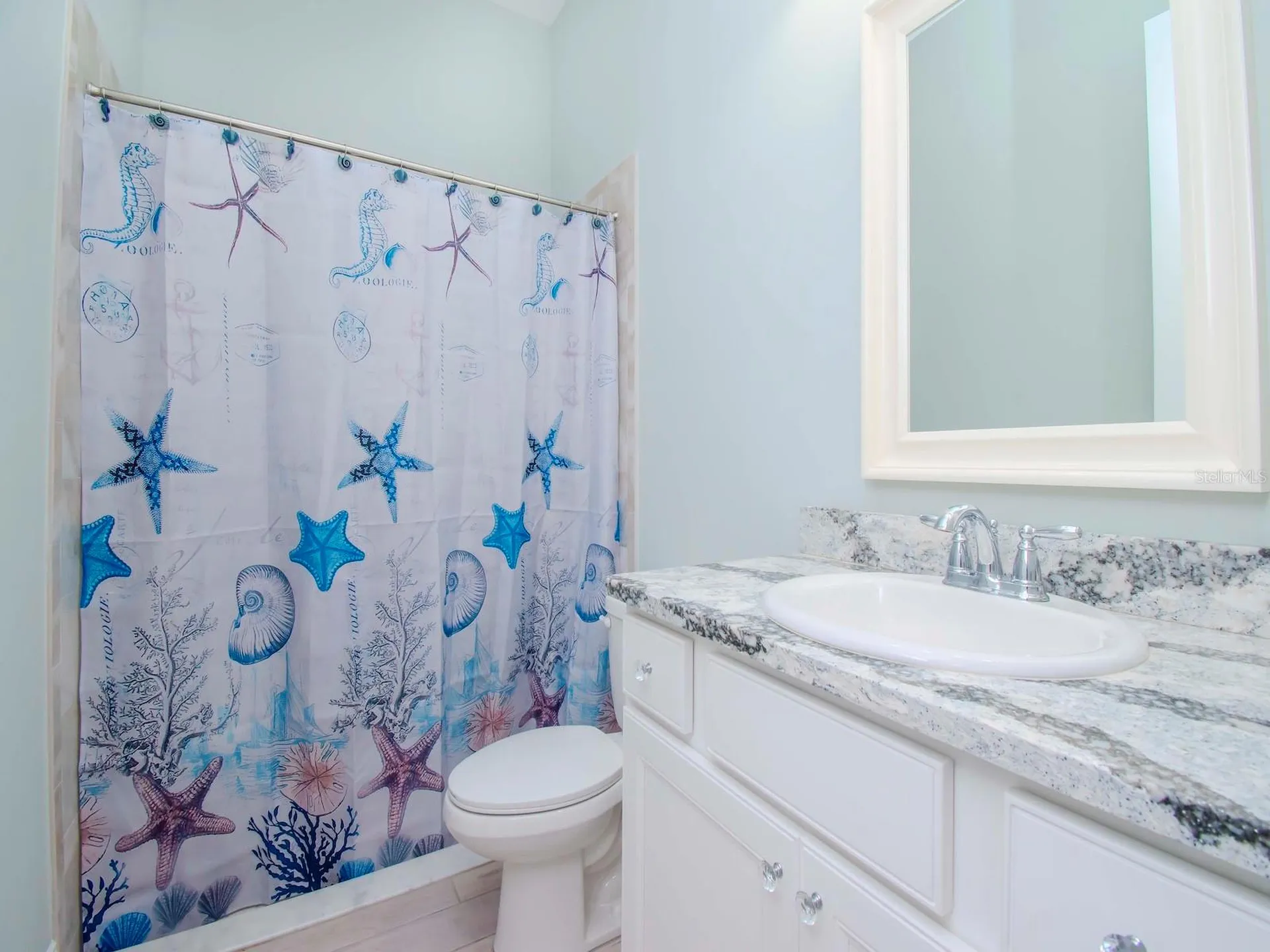 717 Manns Harbor Drive Apollo Beach FL 33572