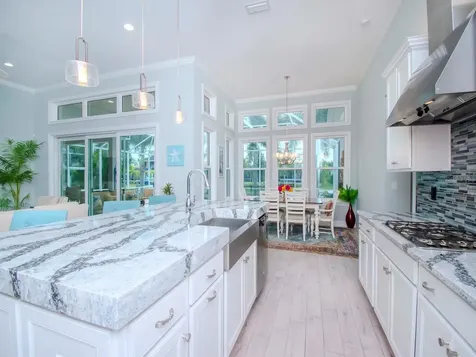 717 Manns Harbor Drive Apollo Beach FL 33572
