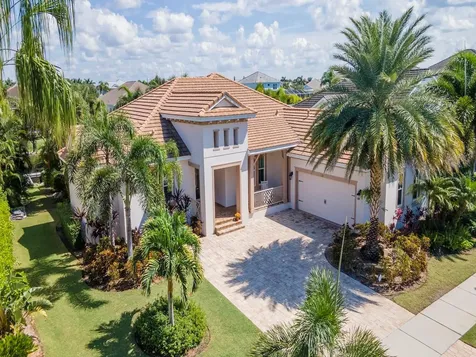 717 Manns Harbor Drive Apollo Beach FL 33572