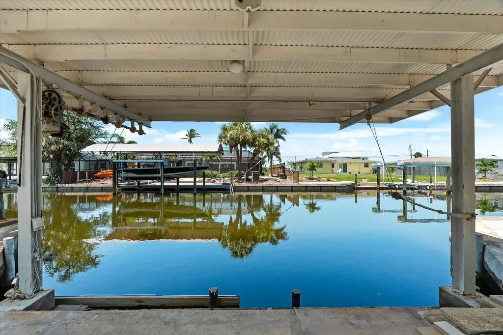 1460 Deer Creek Drive Englewood FL 34223