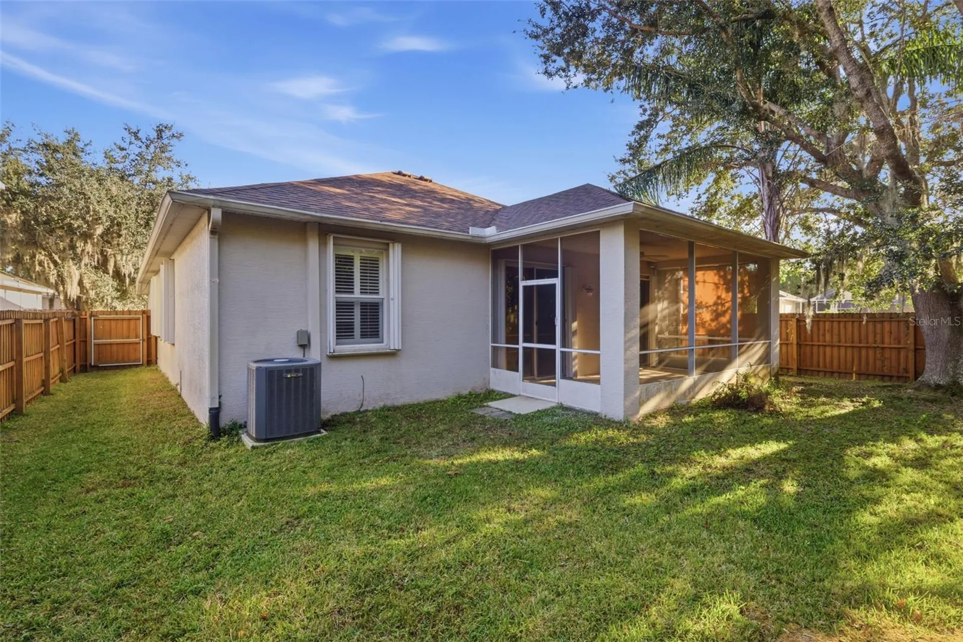 10232 Grant Creek Drive Tampa FL 33647