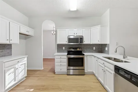 10232 Grant Creek Drive Tampa FL 33647