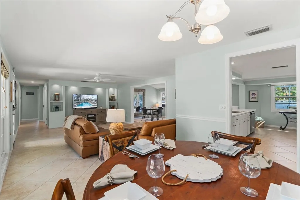 783 Birdsong Lane Sarasota FL 34242