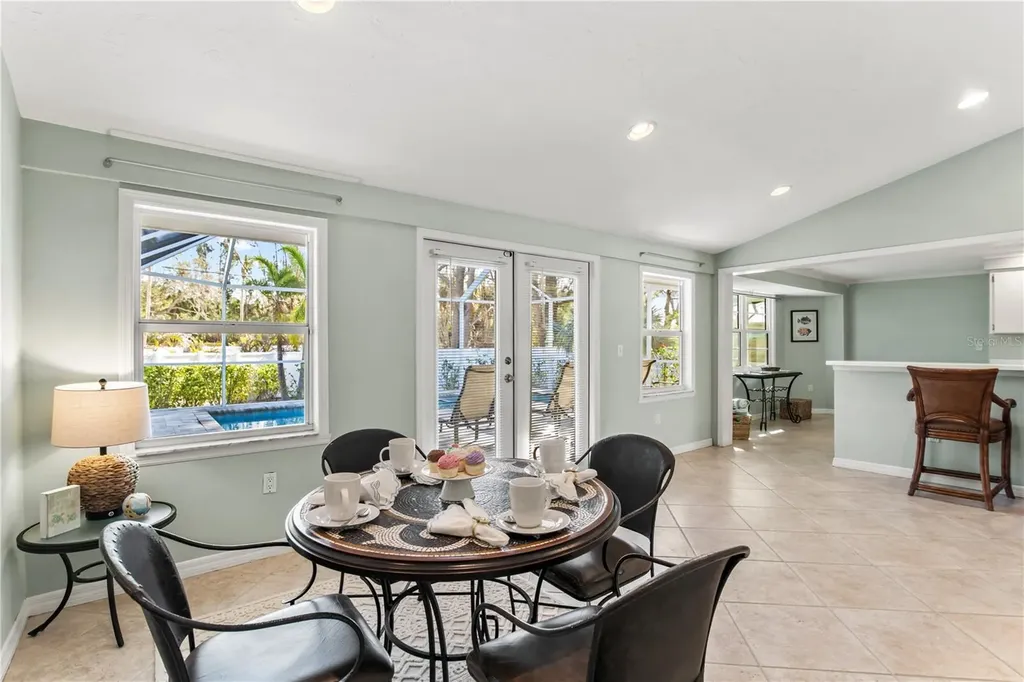 783 Birdsong Lane Sarasota FL 34242