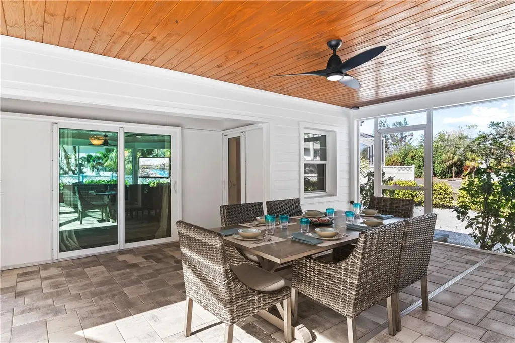 783 Birdsong Lane Sarasota FL 34242