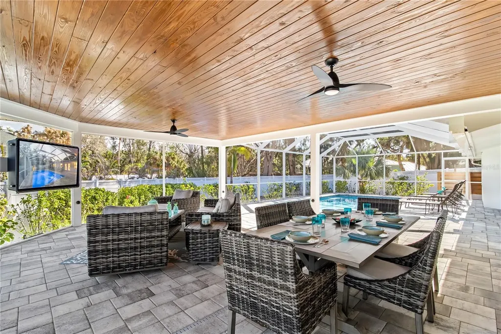 783 Birdsong Lane Sarasota FL 34242