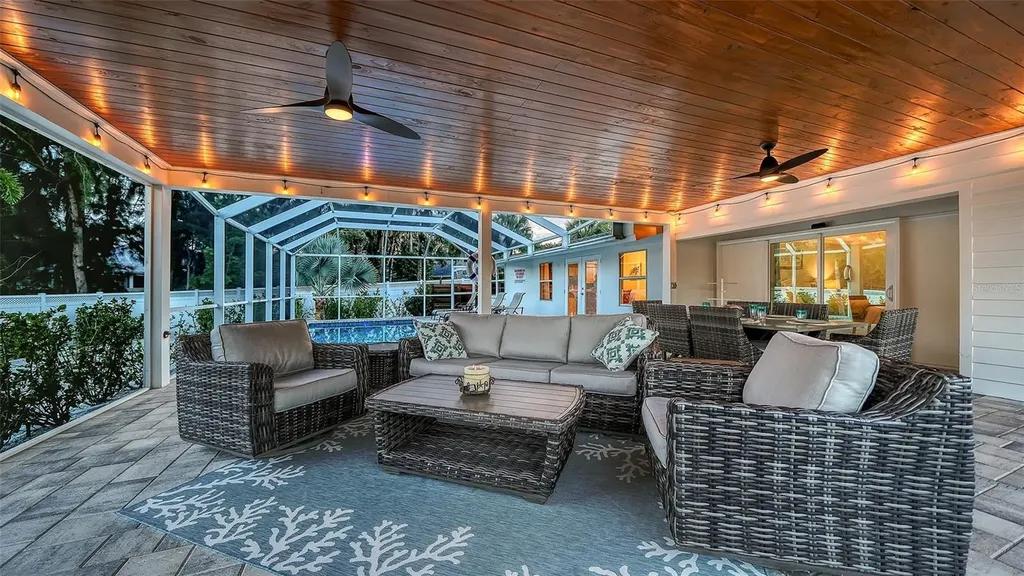 783 Birdsong Lane Sarasota FL 34242