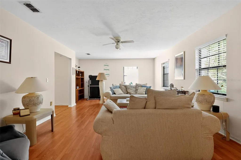 1925 NW 60th Avenue Ocala FL 34482