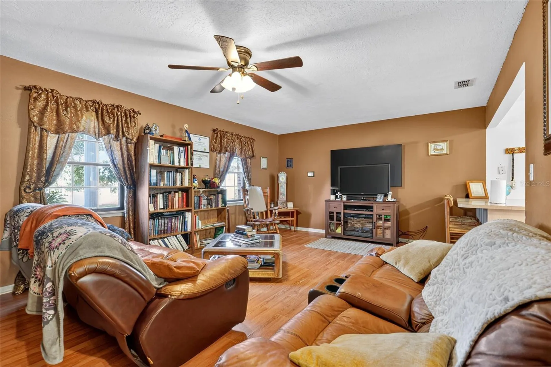 1925 NW 60th Avenue Ocala FL 34482