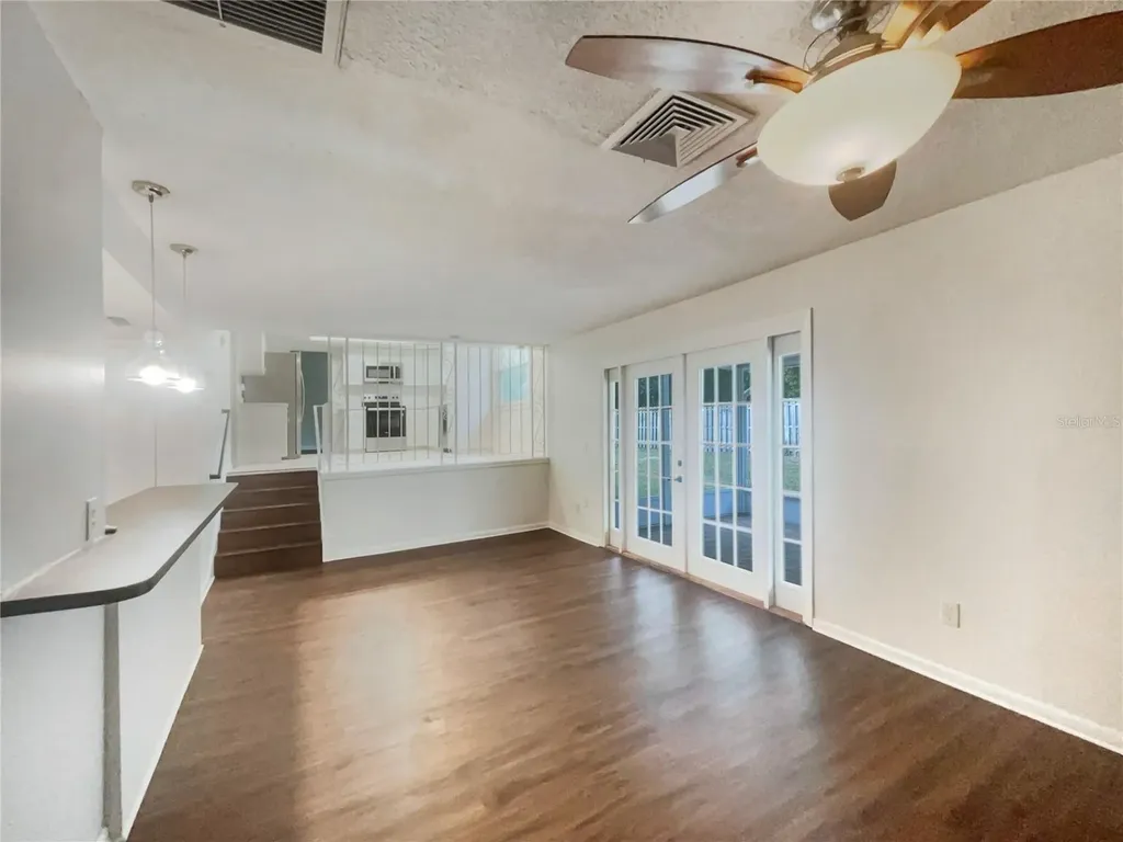 1911 Rambling Lane Brandon FL 33510