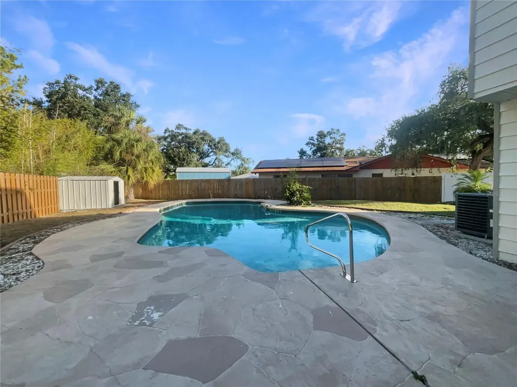 1911 Rambling Lane Brandon FL 33510