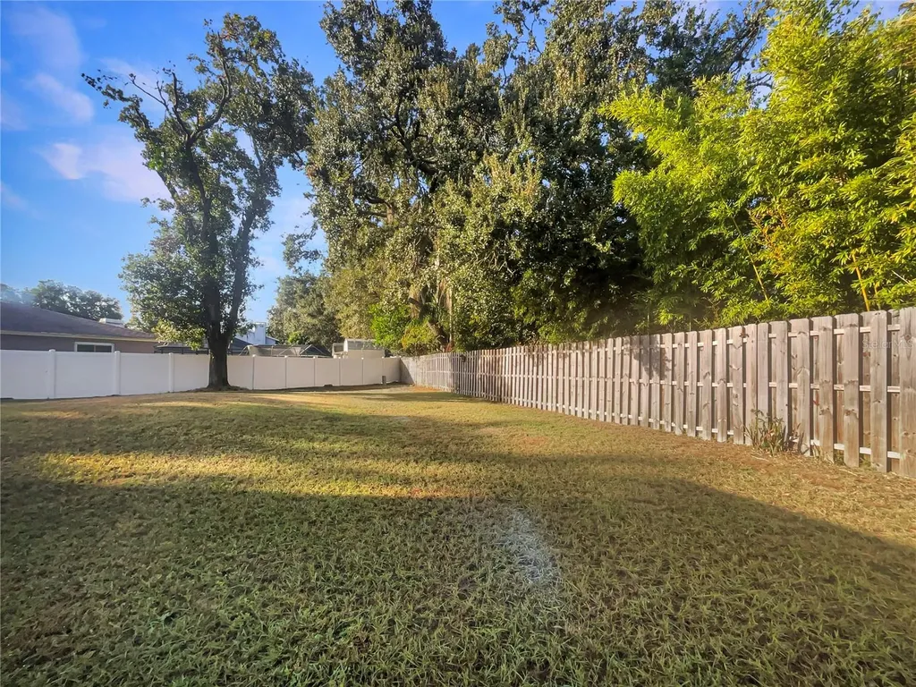 1911 Rambling Lane Brandon FL 33510
