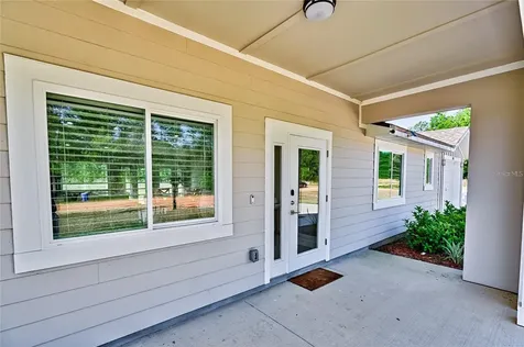 135 Hartford Street Hawthorne FL 32640