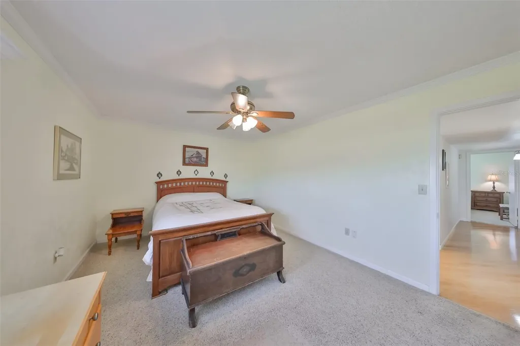 1818 Danbury Drive Sun City Center FL 33573