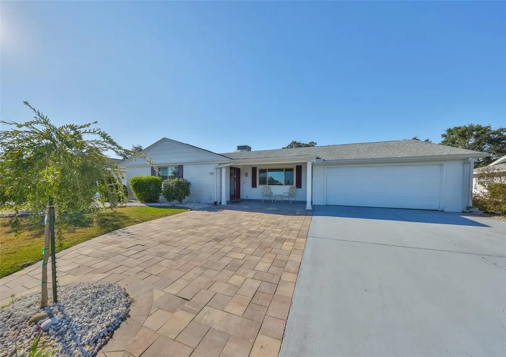 1818 Danbury Drive Sun City Center FL 33573