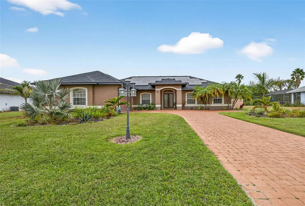 14743 1st Avenue E Bradenton FL 34212
