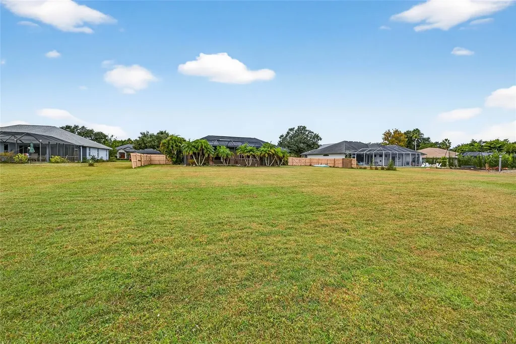 14743 1st Avenue E Bradenton FL 34212