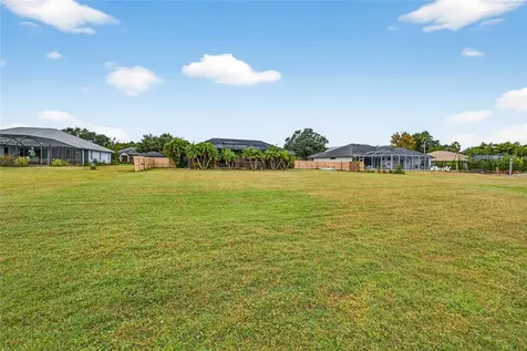 14743 1st Avenue E Bradenton FL 34212