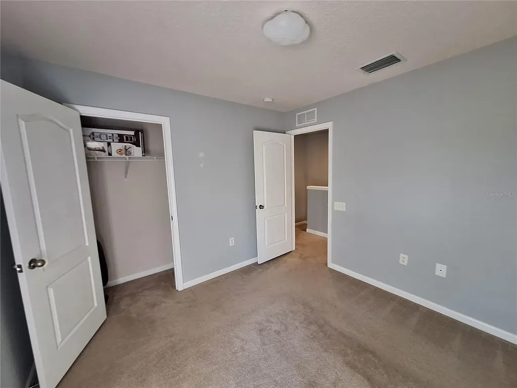 8243 72nd Street E Bradenton FL 34201