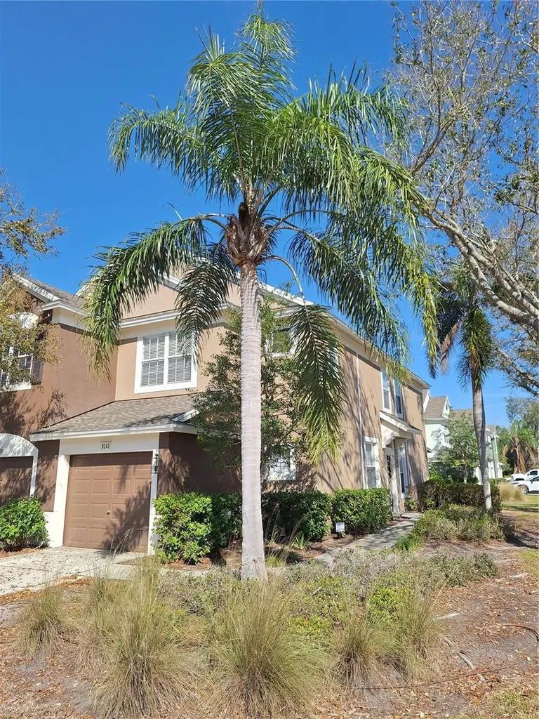 8243 72nd Street E Bradenton FL 34201