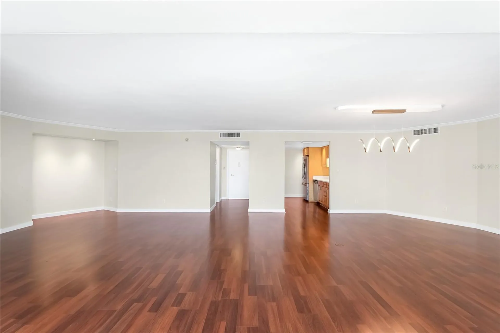 435 S Gulfstream Avenue Sarasota FL 34236