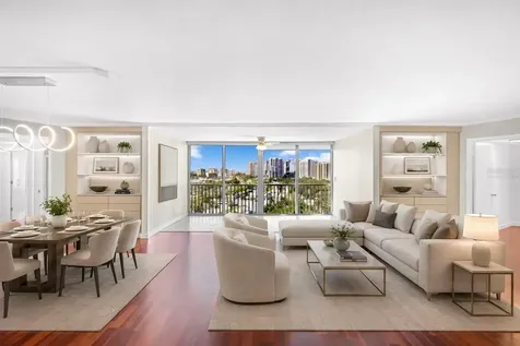 435 S Gulfstream Avenue Sarasota FL 34236