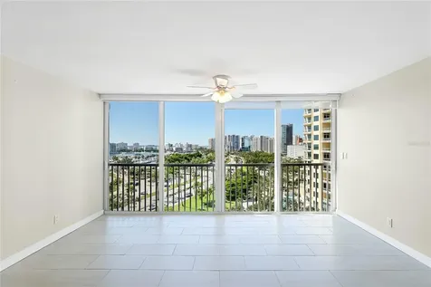 435 S Gulfstream Avenue Sarasota FL 34236