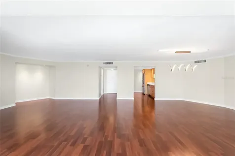 435 S Gulfstream Avenue Sarasota FL 34236