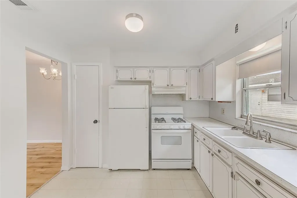 4995 Trillium Court N Pinellas Park FL 33782
