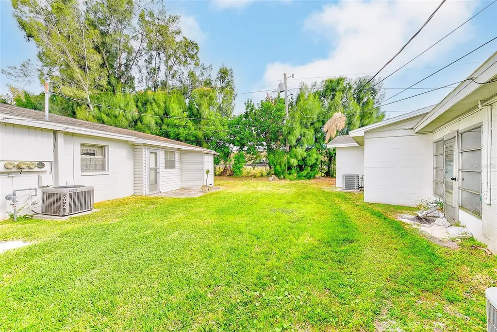 4995 Trillium Court N Pinellas Park FL 33782