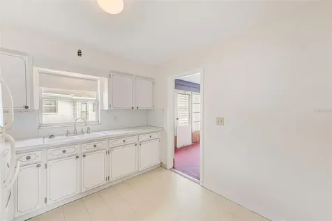 4995 Trillium Court N Pinellas Park FL 33782