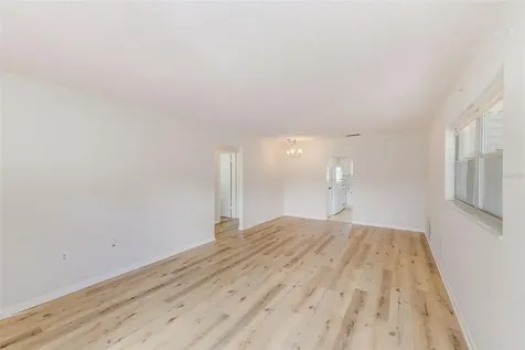 4995 Trillium Court N Pinellas Park FL 33782