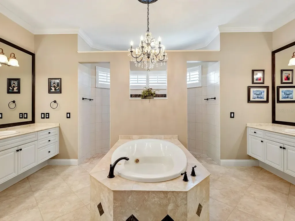 10528 Cheval Place Lakewood Ranch FL 34202