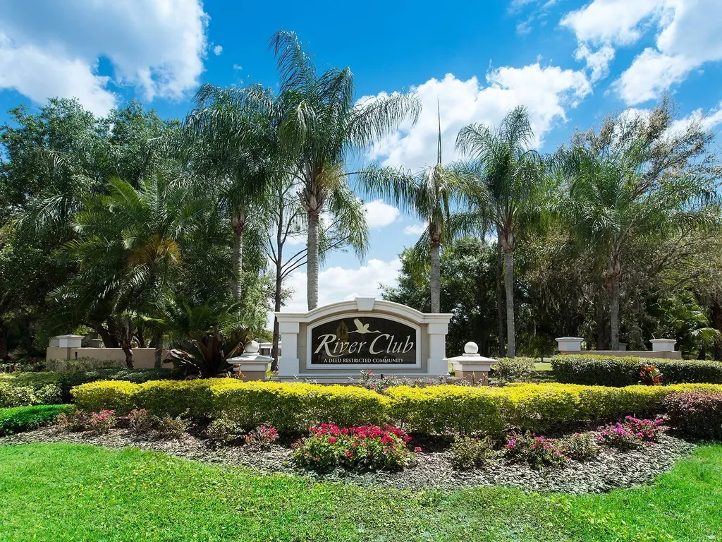 10528 Cheval Place Lakewood Ranch FL 34202