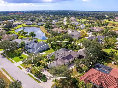 10528 Cheval Place Lakewood Ranch FL 34202