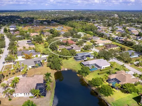 10528 Cheval Place Lakewood Ranch FL 34202
